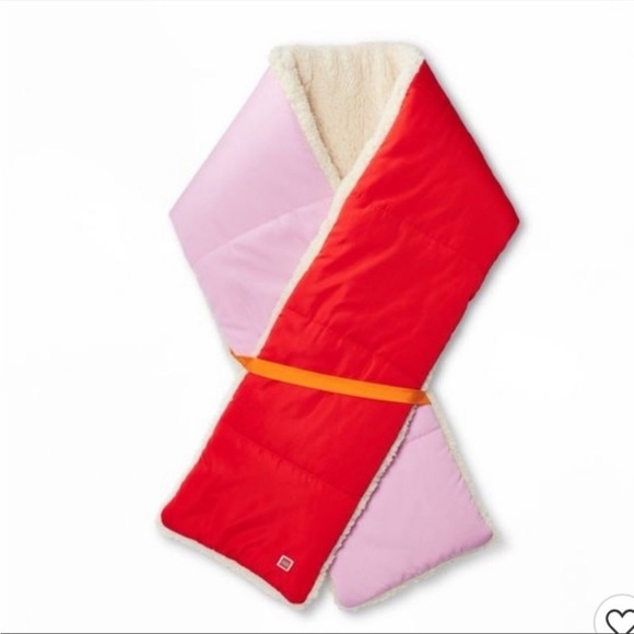 Color Block Puffer Scarf • LEGO® Collection x Target Pink/Red - Picture 1 of 2